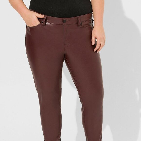 5X 4X 3X 2X Plus Size Skinny Faux Leather Mid Rise Pant Maroon 29 inseam - Picture 3 of 3